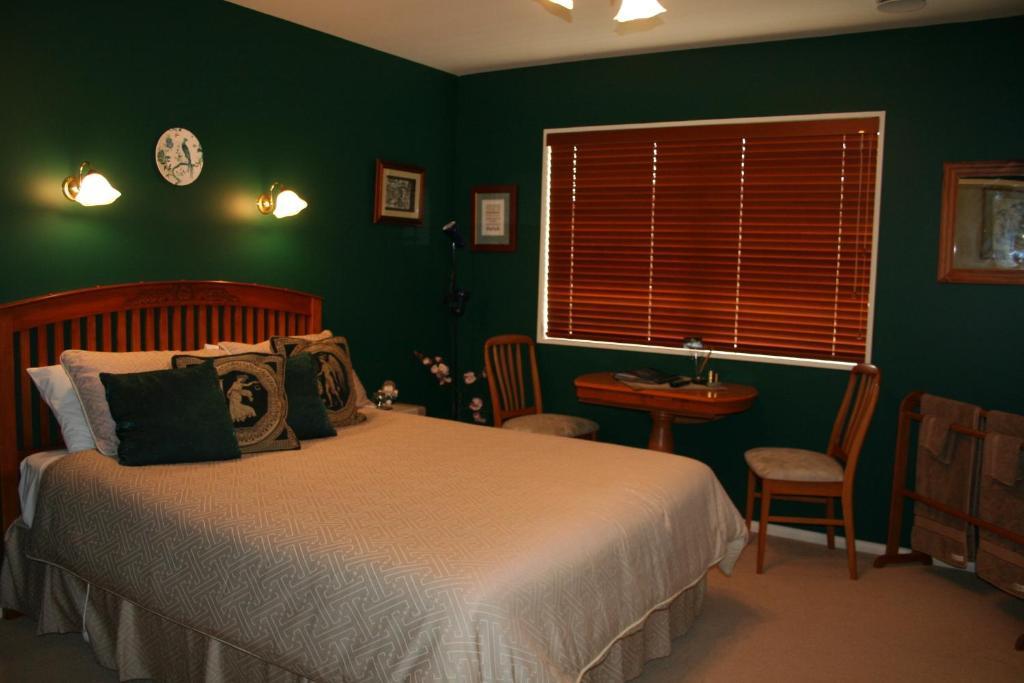 Hokitika Heritage Lodge Room photo